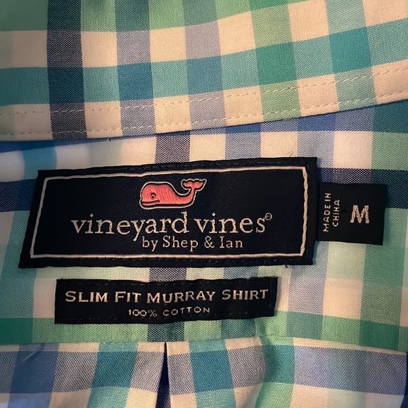 Men’s Vineyard Vines Size Medium Slim Fit Great Condition - Picture 3 of 4